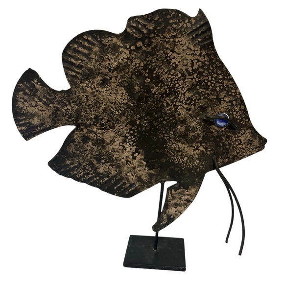 VTG Pier 1 Lg Metal Angel Fish Blue Glass Eye Hand cut Distressed Sculpture - Picture 1 of 4